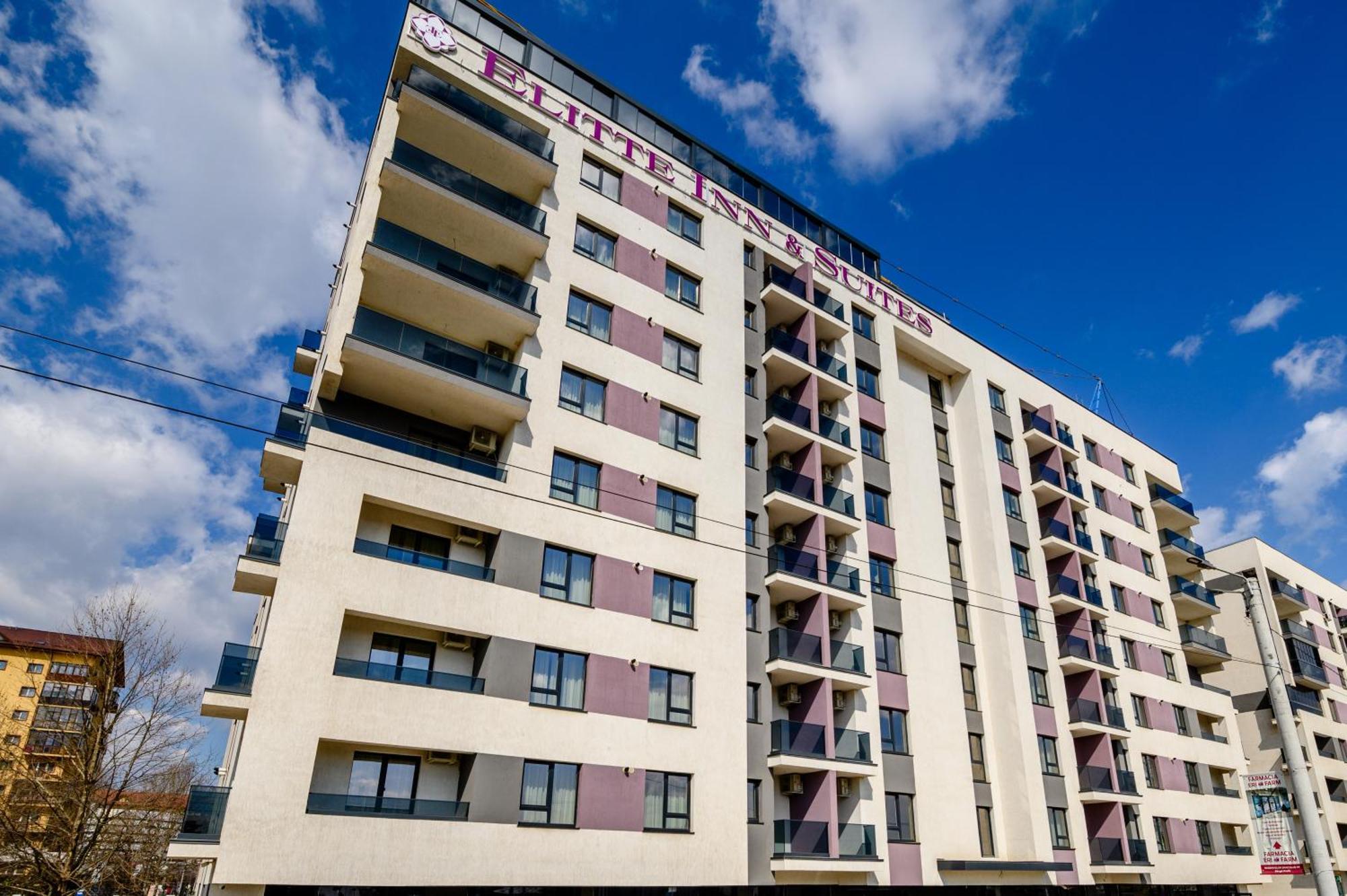 Elitte Inn & Suites Rosu Exterior photo